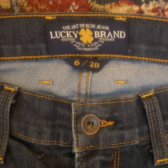 Lucky Brand Charlie Flare Jeans 6/28 🍀 - Picture 2 of 9